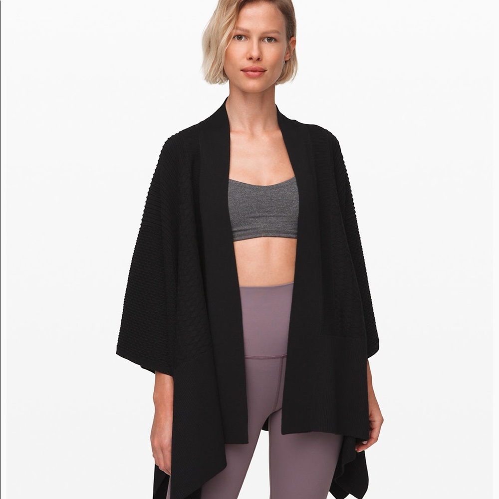 NWOT Dream Weaver Wrap ONE SIZE LULULEMON